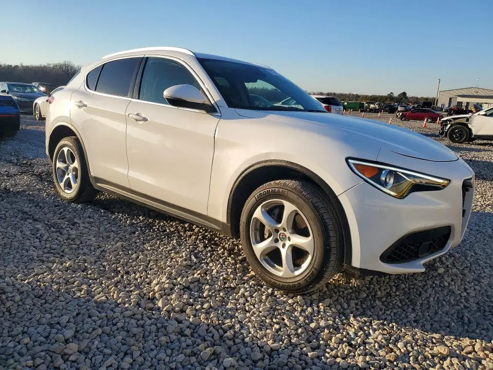 2019 ALFA ROMEO STELVIO   