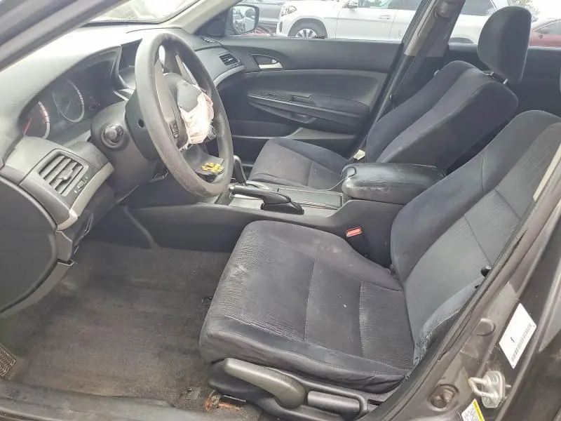 2011 HONDA ACCORD LX  