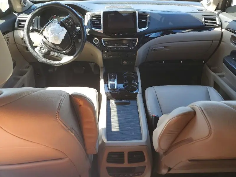 2018 HONDA PILOT TOURING  