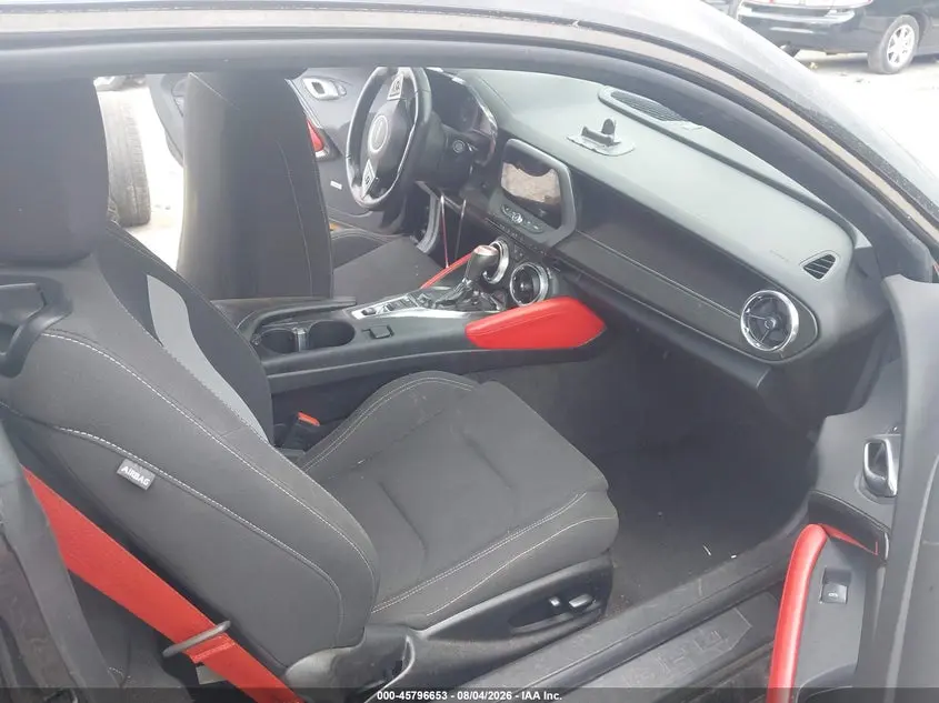 2020 CHEVROLET CAMARO RWD  1LT