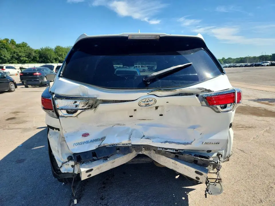 2015 TOYOTA HIGHLANDER LIMITED  