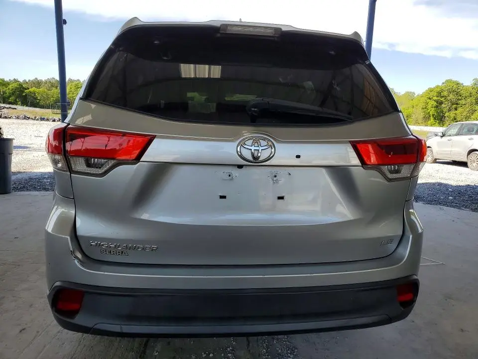 2019 TOYOTA HIGHLANDER LE PLUS  