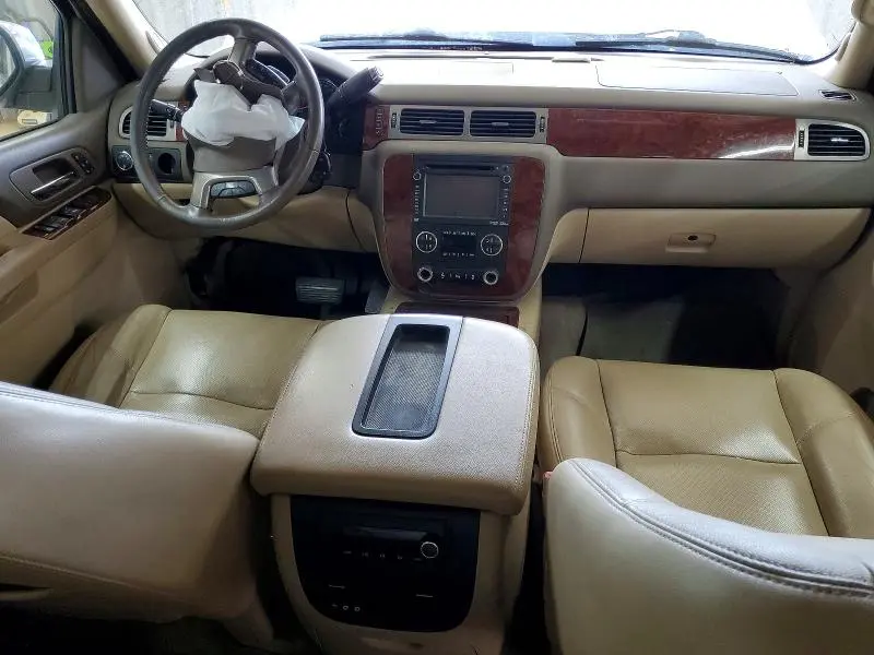 2012 CHEVROLET AVALANCHE LTZ  