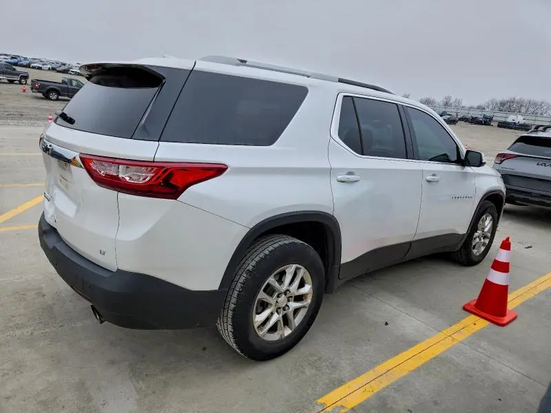 2018 CHEVROLET TRAVERSE LT  