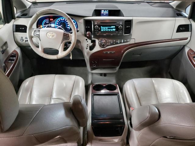 2011 TOYOTA SIENNA XLE