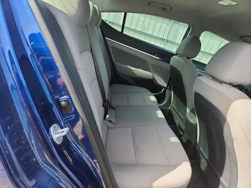 2019 HYUNDAI ELANTRA SEL  