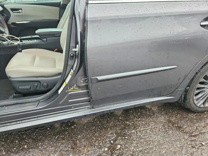 2016 TOYOTA AVALON TOURING  