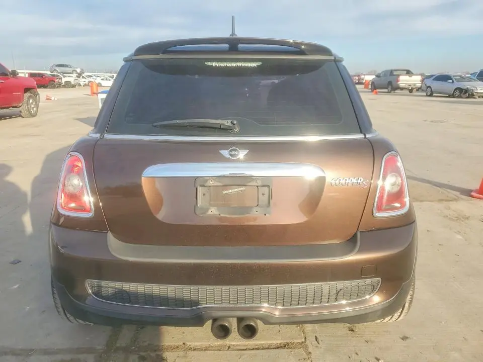 2010 MINI COOPER S  