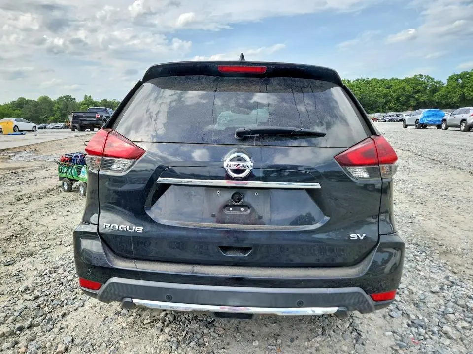 2020 NISSAN ROGUE SV  
