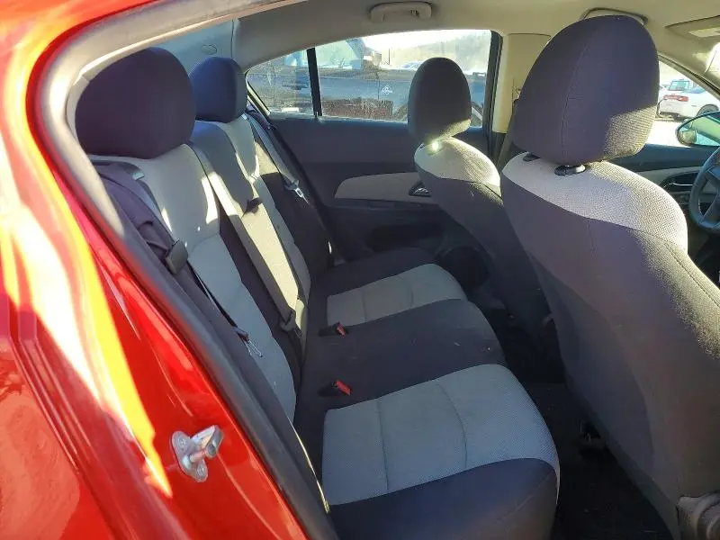 2014 CHEVROLET CRUZE LS  