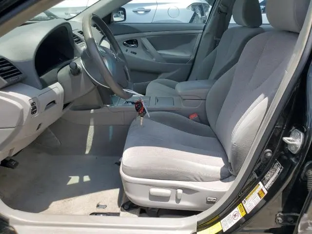 2011 TOYOTA CAMRY BASE  