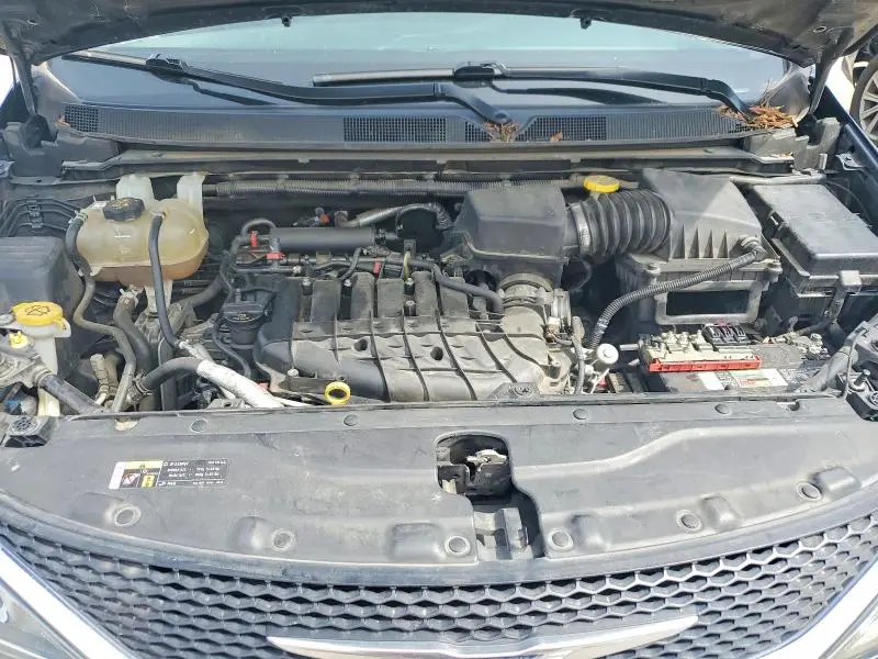 2017 CHRYSLER PACIFICA TOURING L PLUS  