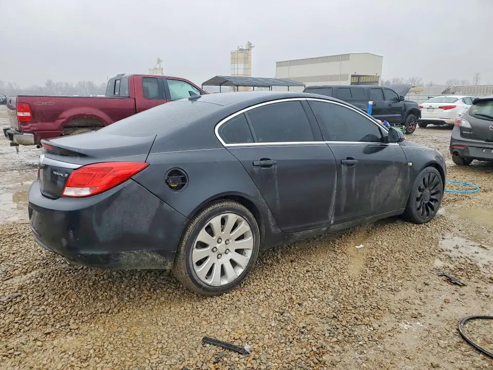 2011 BUICK REGAL CXL  