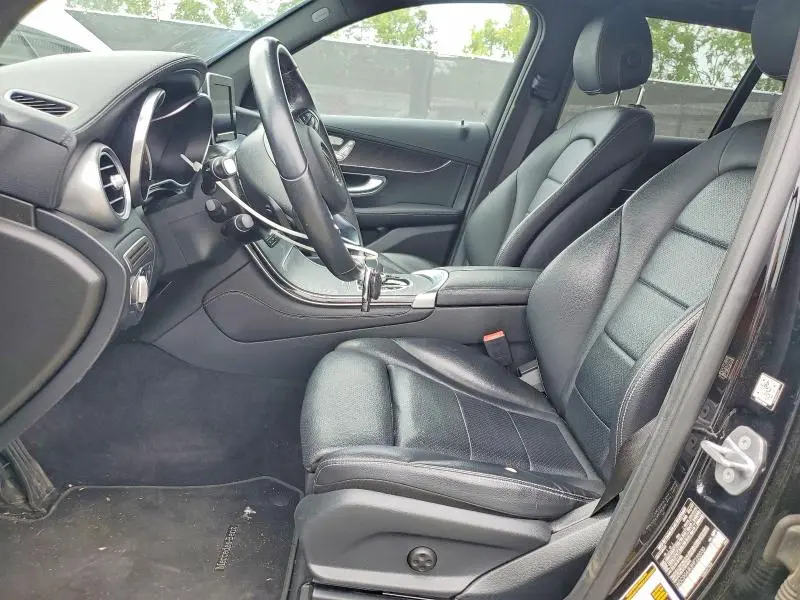 2017 MERCEDES-BENZ GLC 300  