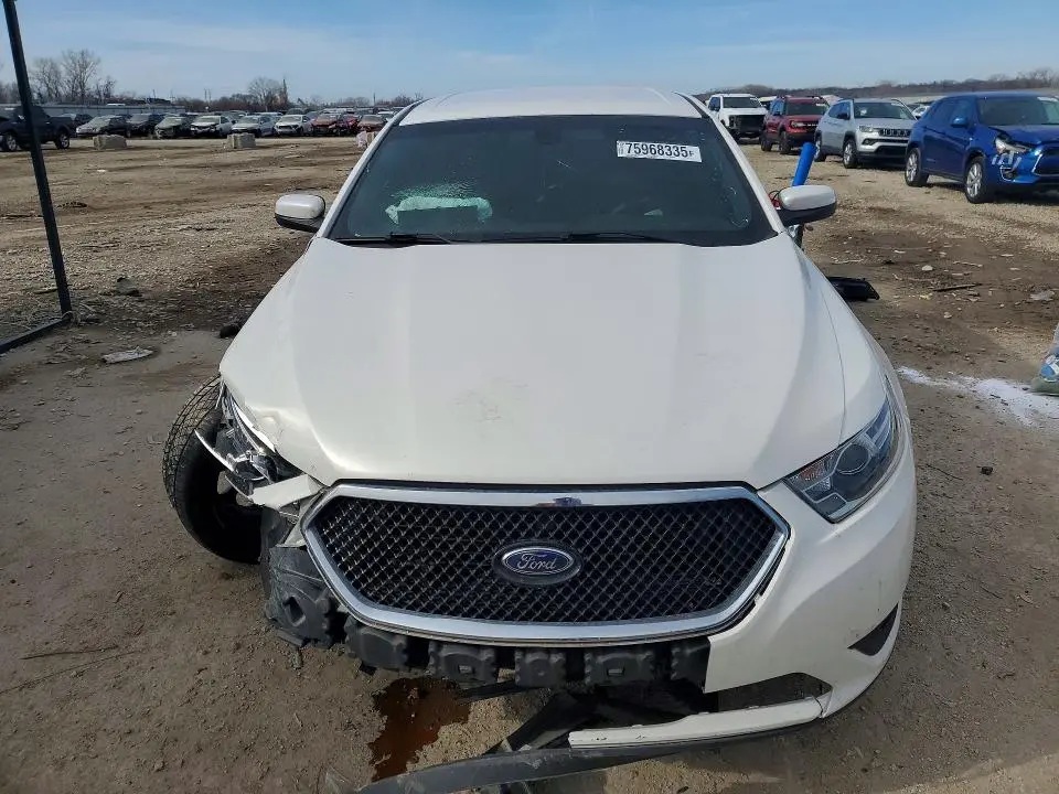2015 FORD TAURUS SEL  
