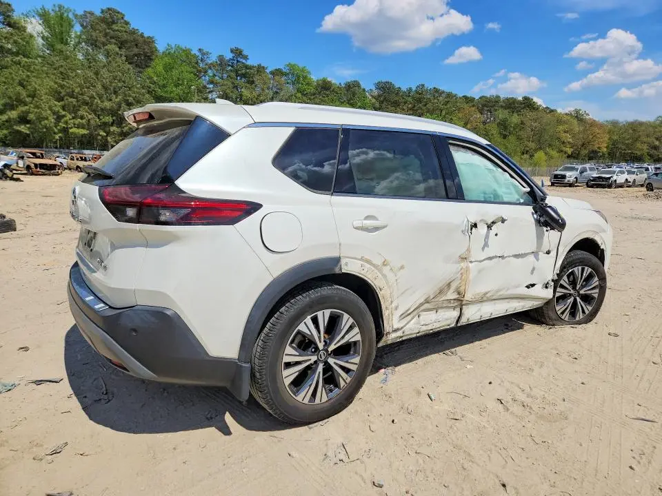 2021 NISSAN ROGUE SV  