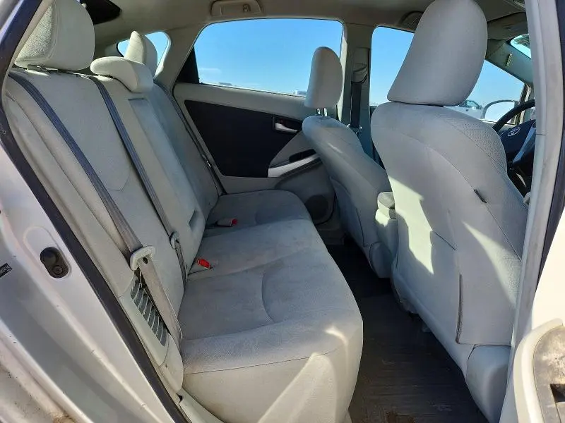 2010 TOYOTA PRIUS II  