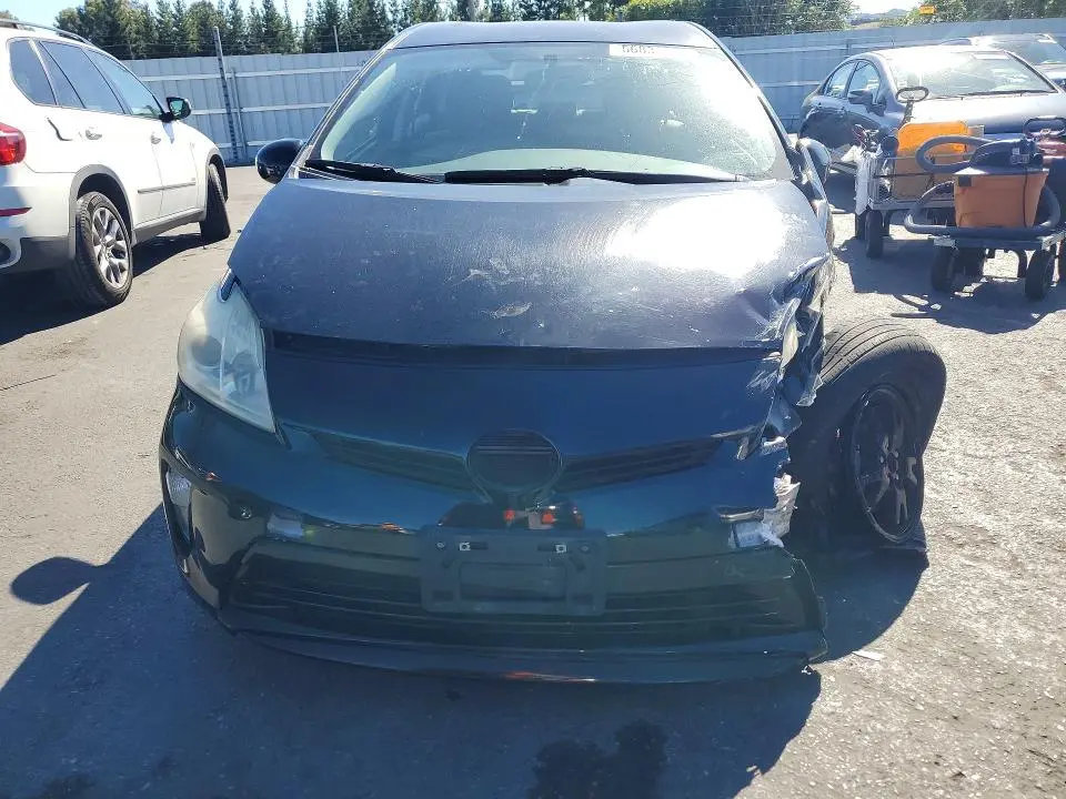 2013 TOYOTA PRIUS TWO  