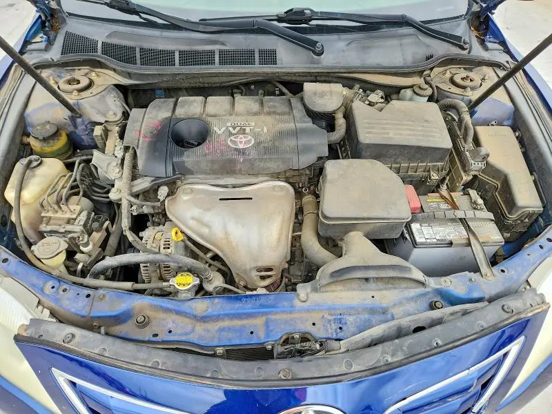 2010 TOYOTA CAMRY LE  