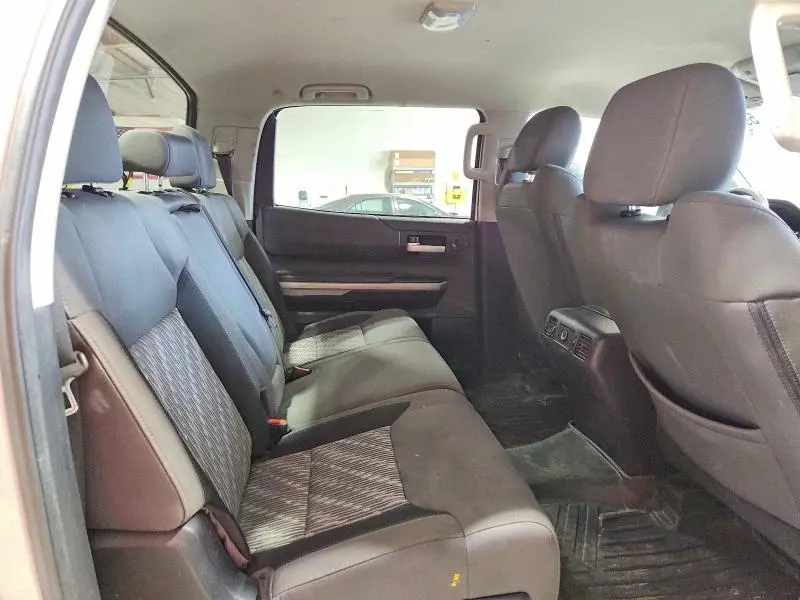 2021 TOYOTA TUNDRA SR5  