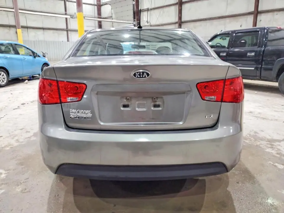 2011 KIA FORTE EX  