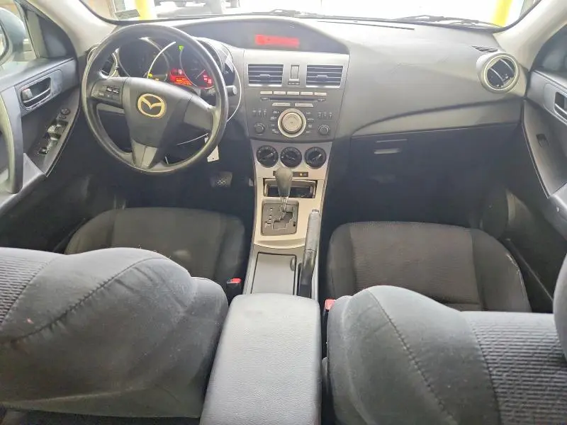 2010 MAZDA 3 I  