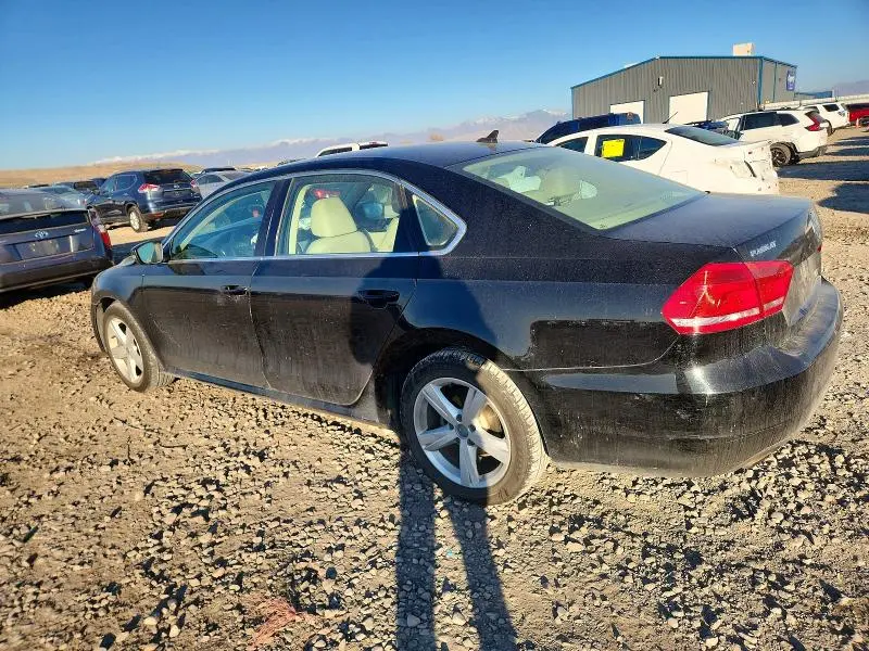 2013 VOLKSWAGEN PASSAT SE  