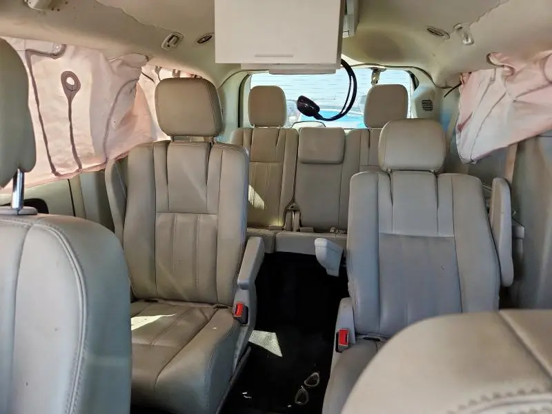2016 CHRYSLER TOWN & COUNTRY TOURING  