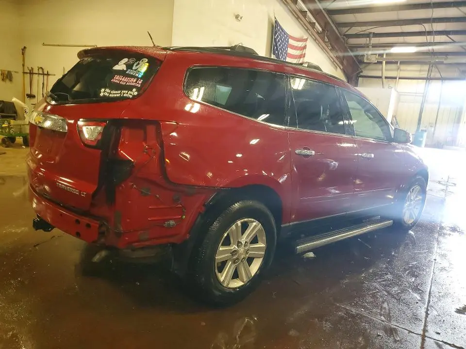 2014 CHEVROLET TRAVERSE LT  