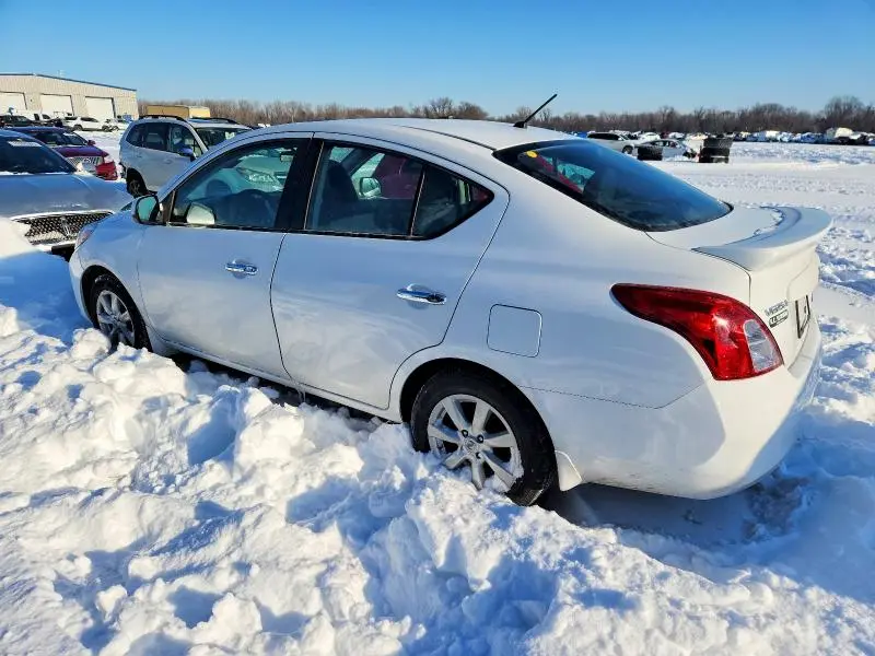 2014 NISSAN VERSA S  