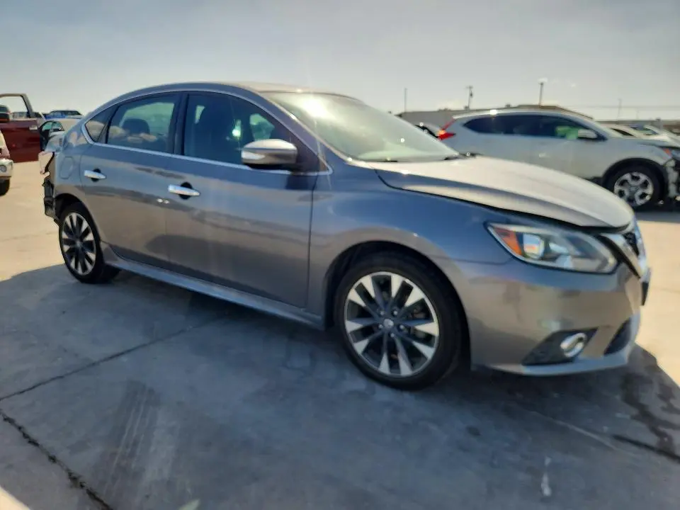 2016 NISSAN SENTRA SR  