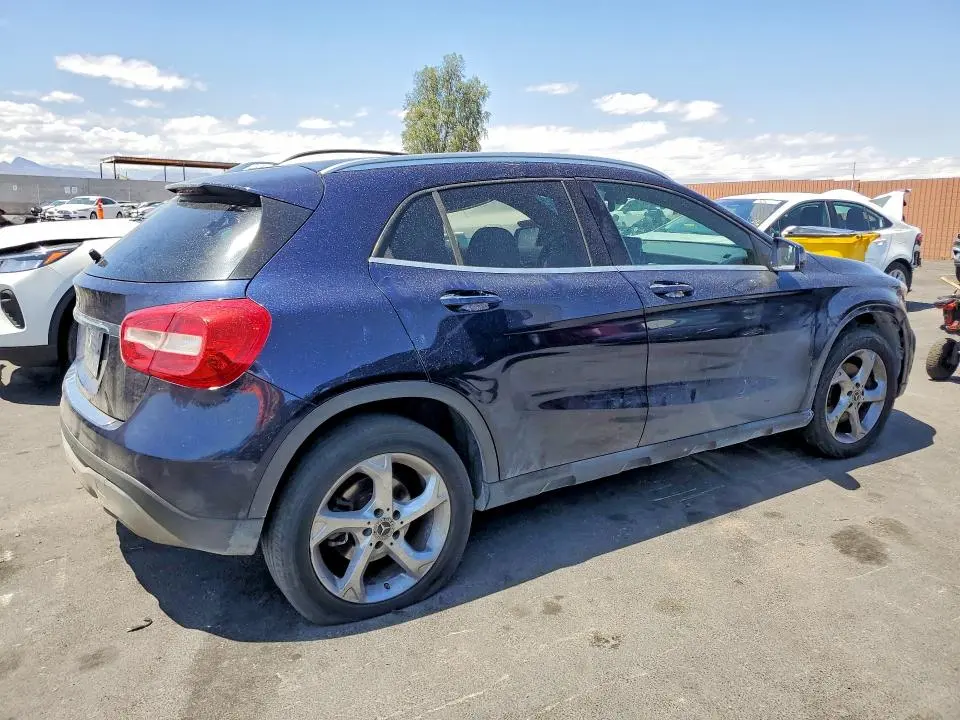 2018 MERCEDES-BENZ GLA 250  
