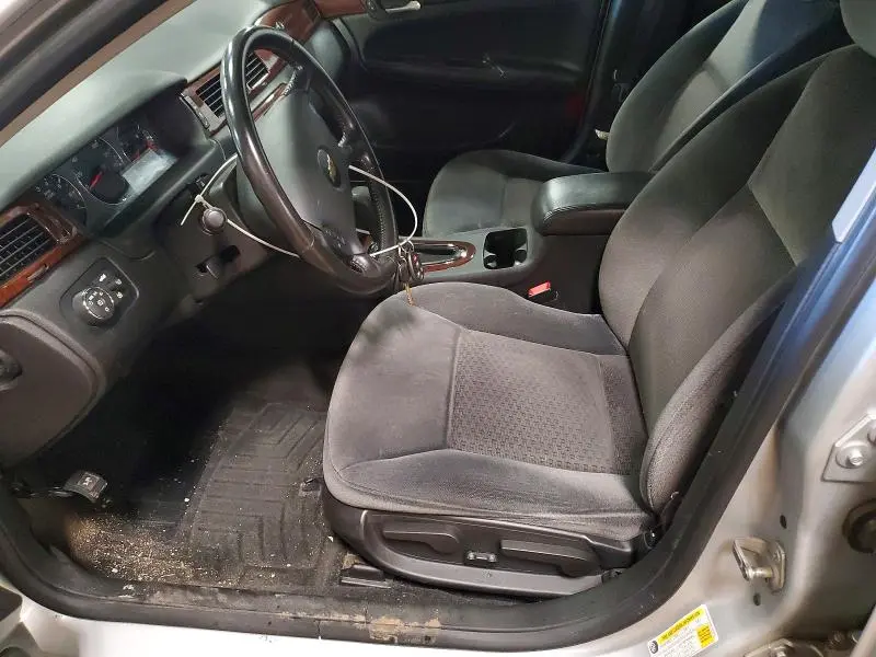 2011 CHEVROLET IMPALA LT  