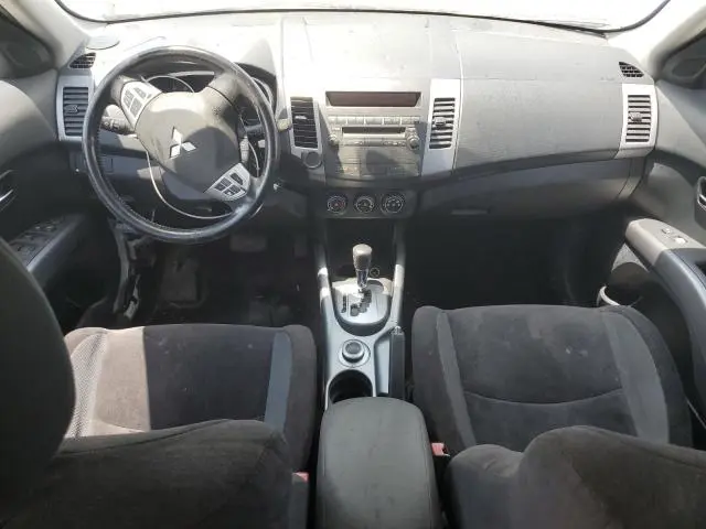 2010 MITSUBISHI OUTLANDER ES  