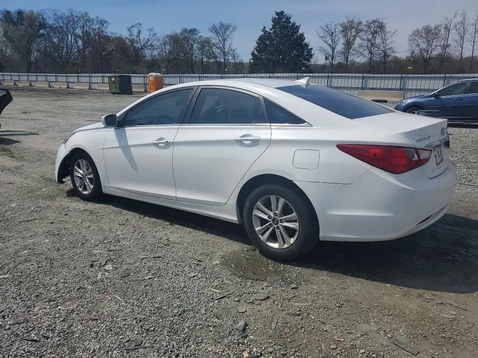 2013 HYUNDAI SONATA GLS  