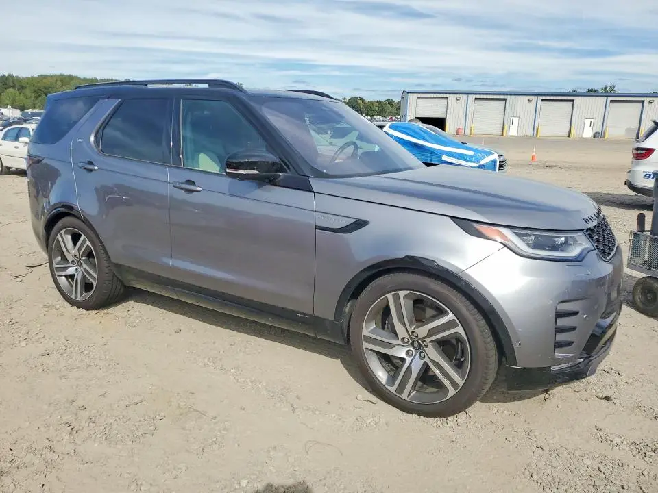 2022 LAND ROVER DISCOVERY HSE R-DYNAMIC  