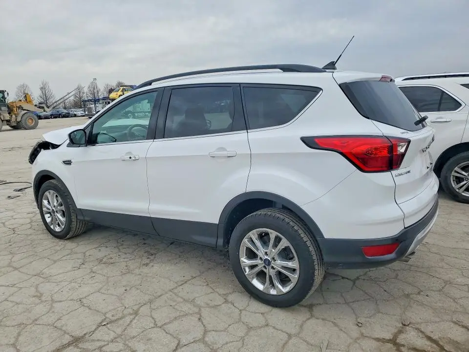 2019 FORD ESCAPE SEL  