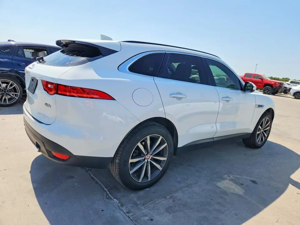 2018 JAGUAR F-PACE PRESTIGE  
