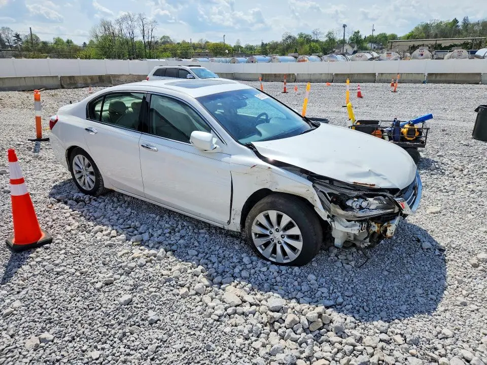2013 HONDA ACCORD TOURING  