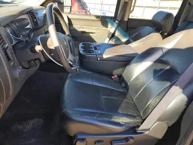 2011 CHEVROLET SILVERADO K1500 LT  