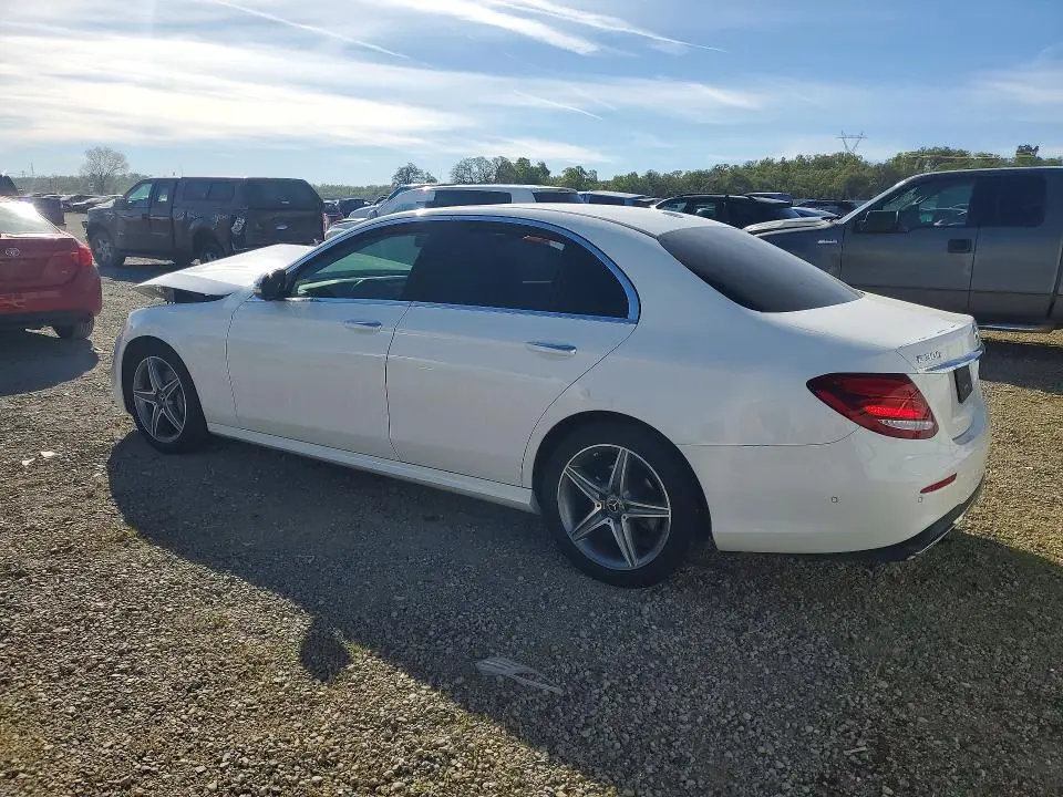 2018 MERCEDES-BENZ E 300  