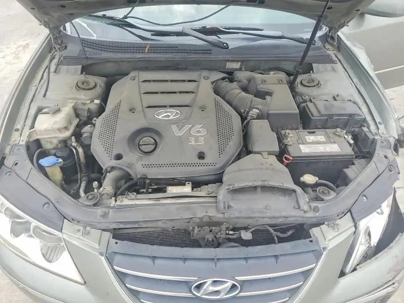 2010 HYUNDAI SONATA LIMITED V6  