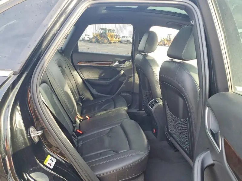 2016 AUDI Q3 PRESTIGE  