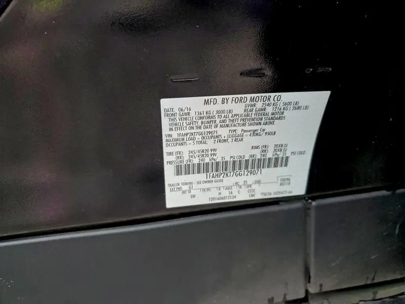 2016 FORD TAURUS SHO  