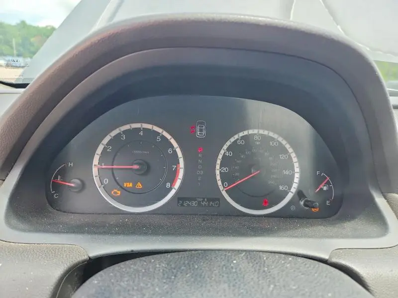 2010 HONDA ACCORD LX  
