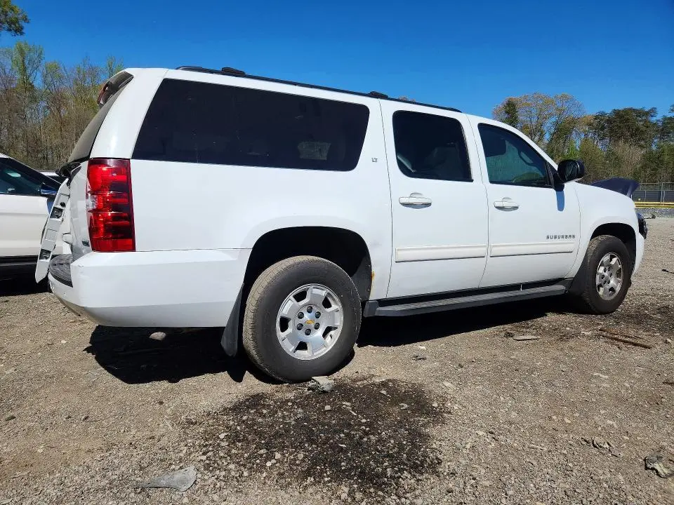 2011 CHEVROLET SUBURBAN K1500 LT  