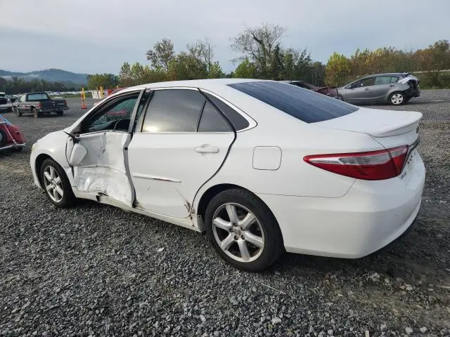 2016 TOYOTA CAMRY SE  