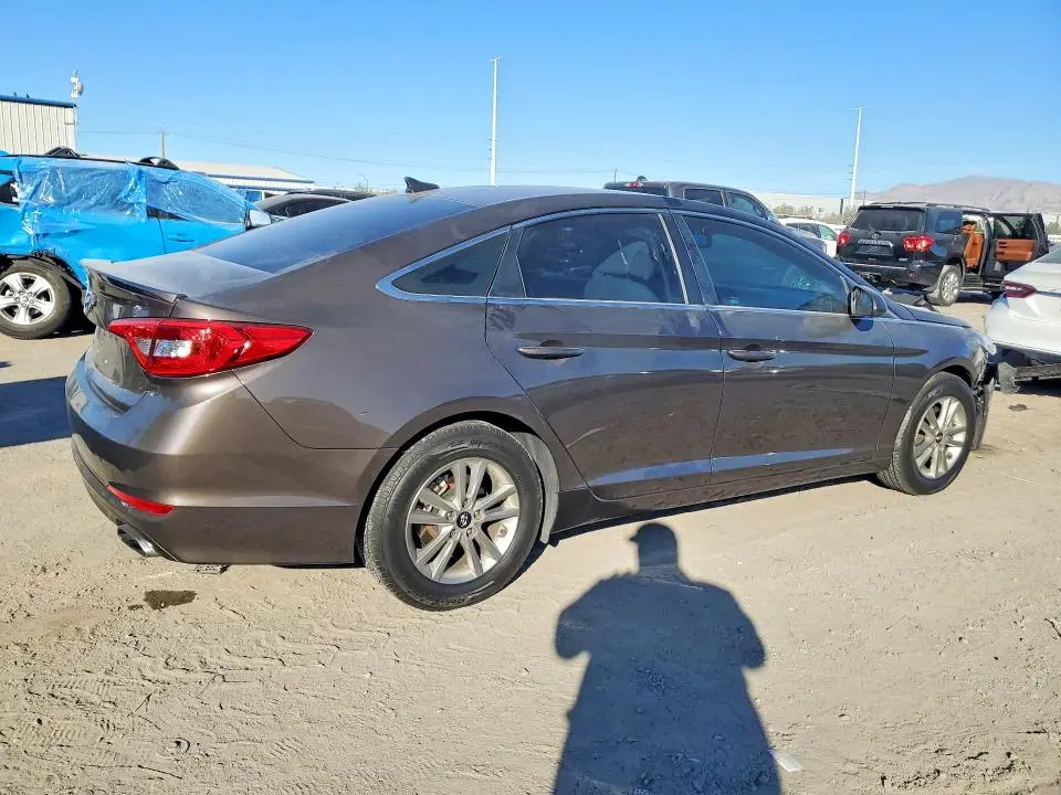 2015 HYUNDAI SONATA SE  