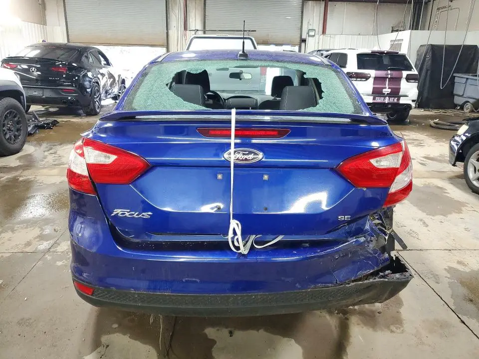 2012 FORD FOCUS SE  