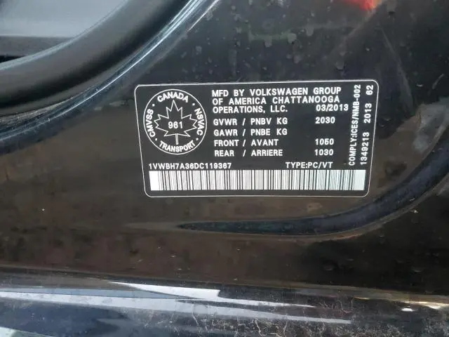 2013 VOLKSWAGEN PASSAT SE